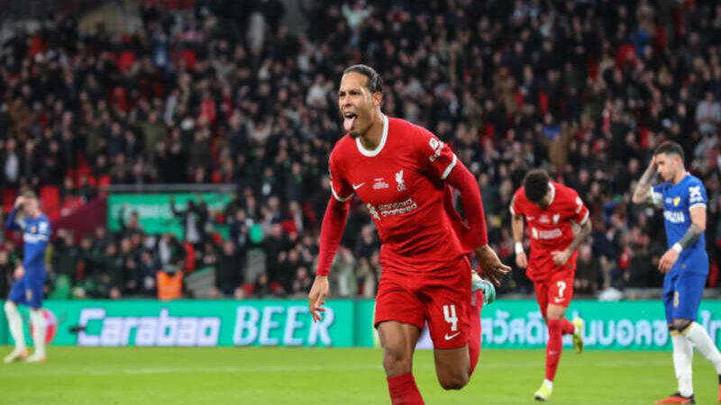 Virgil van Dijk đá vị trí nào? Tổng quan về cầu thủ người Hà Lan 