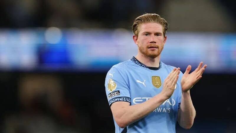 Điểm danh 8 tiền vệ có nhiều bàn thắng nhất tính đến 2025