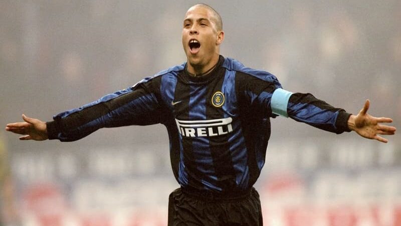 Đội hình Inter Milan mạnh nhất mọi thời đại: 11 huyền thoại bất tử của Nerazzurri