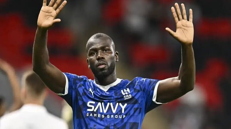 Điểm danh những cầu thủ châu Âu sang Ả Rập thi đấu hiện nay